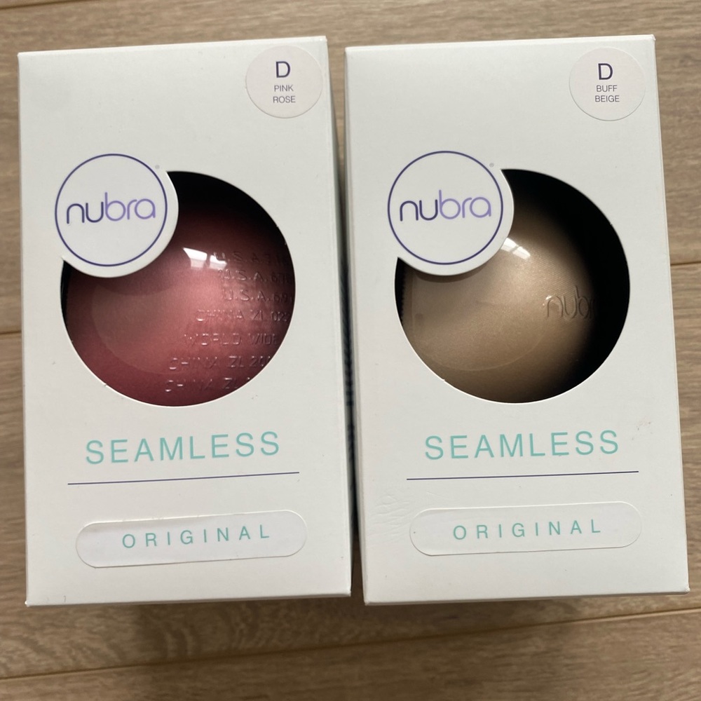 Seamless bras